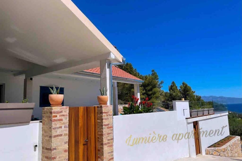 Seaview Pool Apartment-Lumiere, Island Hvar-Gdinj Eksteriør billede
