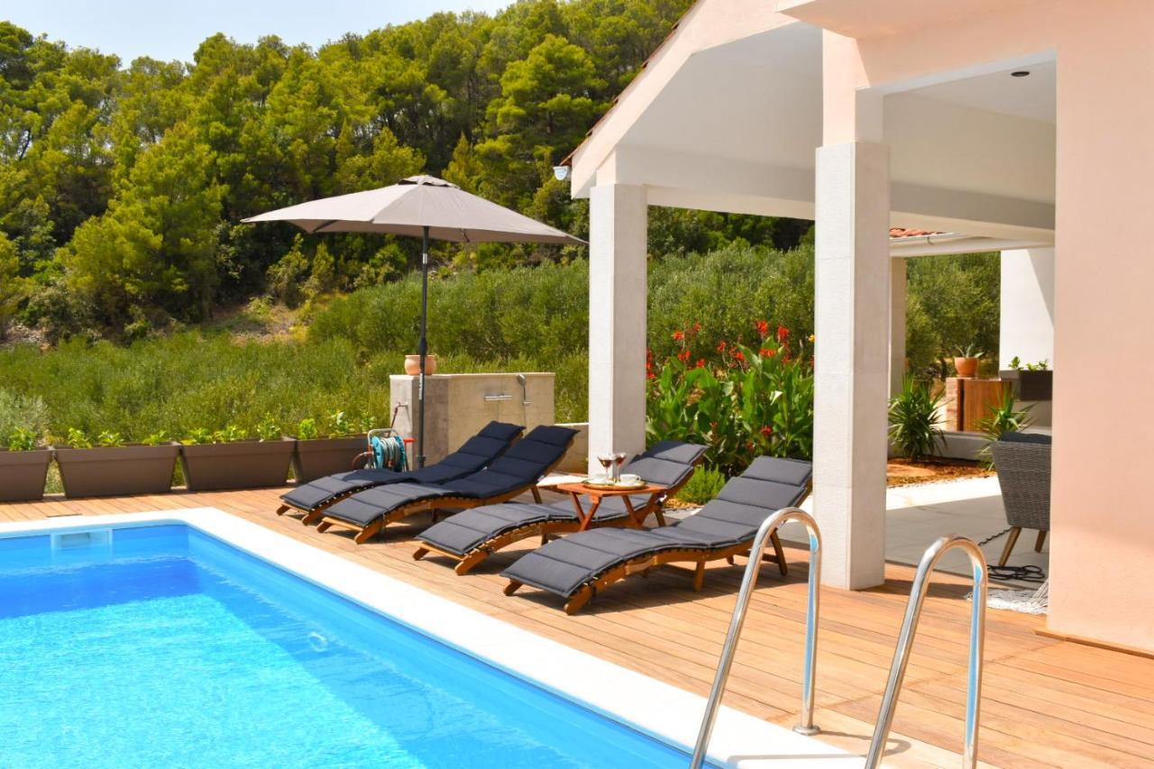 Seaview Pool Apartment-Lumiere, Island Hvar-Gdinj Eksteriør billede