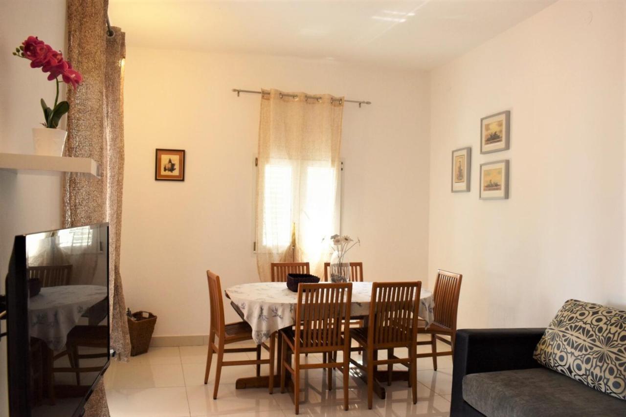 Seaview Pool Apartment-Lumiere, Island Hvar-Gdinj Eksteriør billede